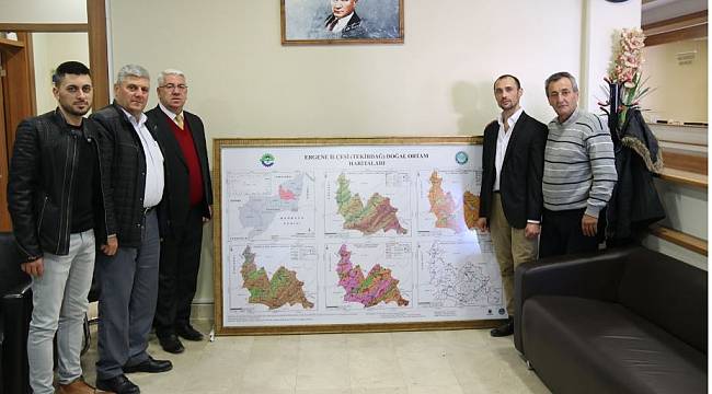 Belediyemize Ergene İlçesi Doğal Ortam Haritasını Hediye Etti