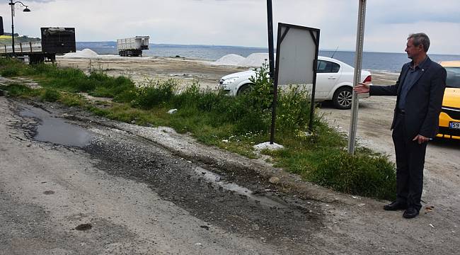 Uzunlar: “Süleymanpaşa Halkı Çamuru Çukuru Değil Hizmeti Hak Ediyor”