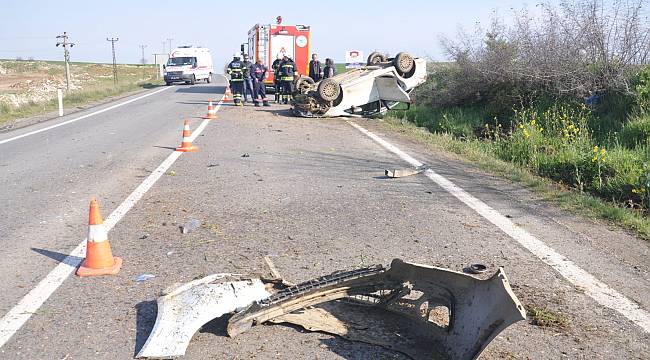 Yaşı Küçük Sürücü Kaza Yaptı, 1 Ölü 2 Yaralı