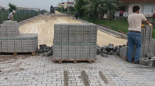 Beton Parke Taş Çalışmaları Aralıksız Sürüyor