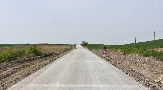 Yol Yapım Çalışmaları Aralıksız Bir Şekilde Devam Ediyor