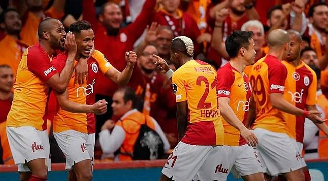 Zirvenin Sahibi Galatasaray