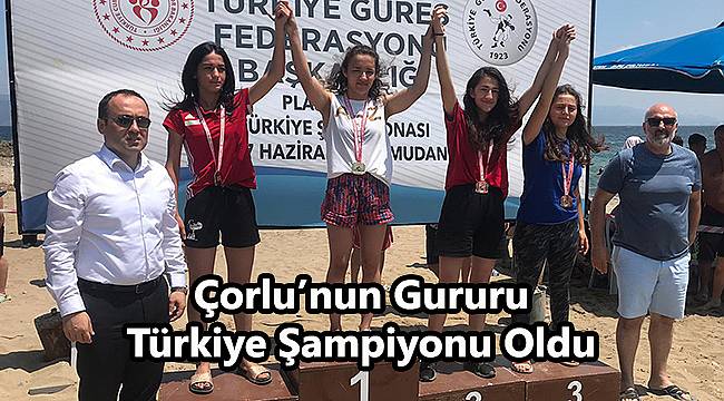 Güreşçimiz Esma Akkaya Türkiye Şampiyonu Oldu