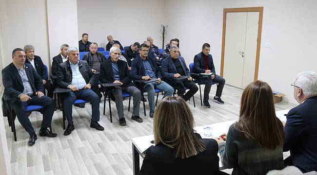Başkan Yüksel Muhtarlar İle Değerlendirme Toplantısı Yaptı