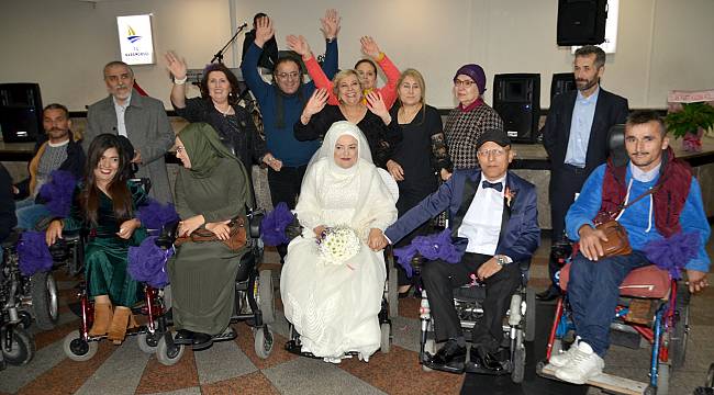 Engelli Araçlarının Tamiri Sırasında Tanışan Çift Dünyaevine Girdi