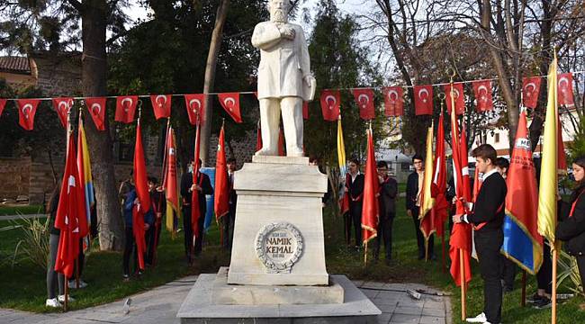 Vatan ve Hürriyet Şairi Namık Kemal Doğum Gününde Anıldı