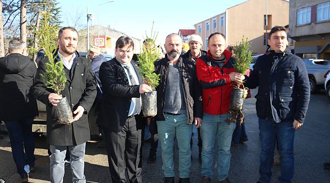500 Fidan Dağıtıldı