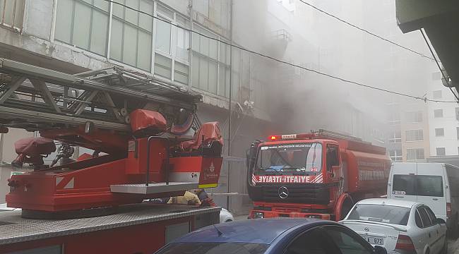 Atölyede Çıkan Yangın Söndürüldü