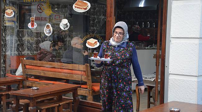 Ayşe Teyze Azmiyle Örnek Oluyor