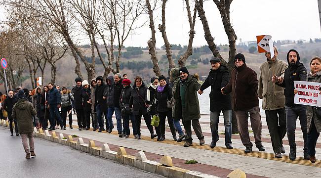 Kanal İstanbul'a "Hayır" Demek İçin İnsan Zinciri Oluşturuldu