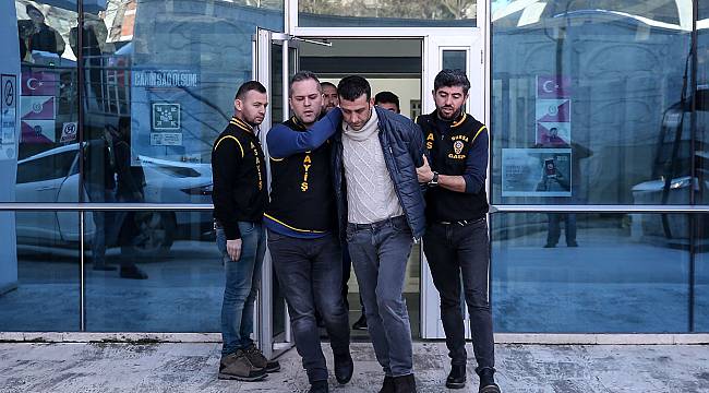 Silahla Banka Soyan Zanlı Tutuklandı