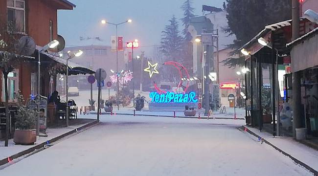 Yenipazar İlçesinde Kar Yağışı Etkili Oluyor