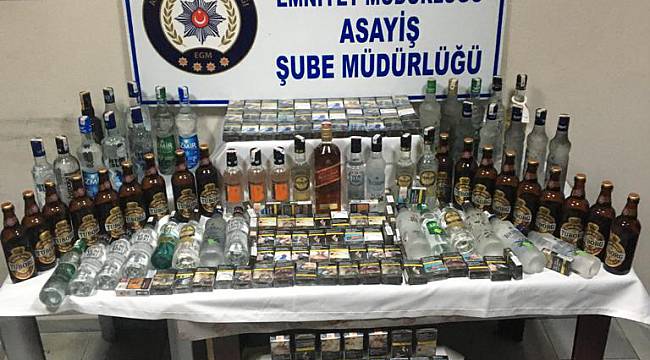 Balıkesir'de Büfeden Sigara ve İçki Çaldıkları İddiasıyla 4 Şüpheli Yakalandı