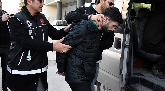 Bursa'da İki Kilogram Sentetik Uyuşturucu Ele Geçirildi