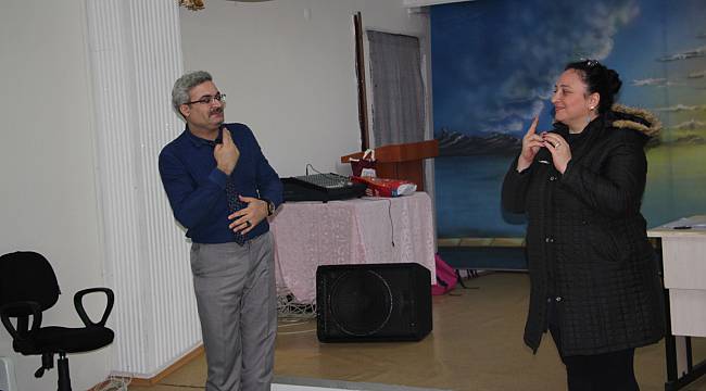 Çerkezköy'deki "İşaret Dili Kursu" İlgi Görüyor