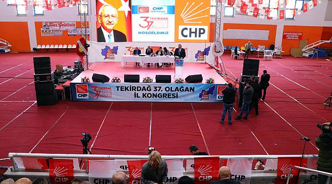 CHP'de Tek Adaylı Kongre Sönük Geçti