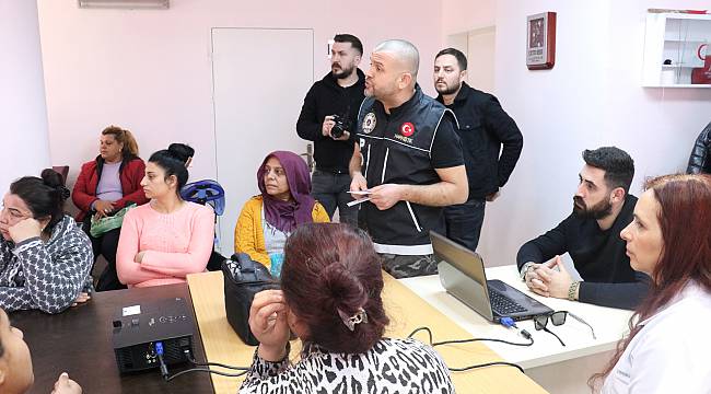 Kadınlara Uyuşturucuyla Mücadele Eğitimi Verildi
