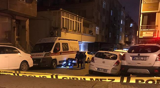 Kimlik Kontrolü Yapan Bekçilere Bıçaklı Saldırı