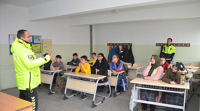 Malkara'da Öğrencilere "Trafik Eğitimi" Verildi