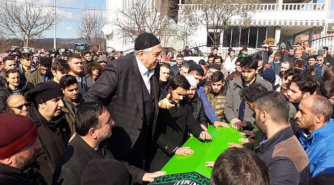 Otomobiller Çarpıştı, 1 Ölü 3 Yaralı