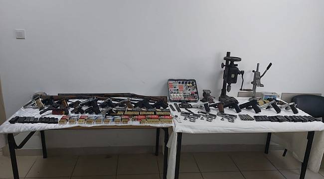 Silah Kaçakçılarına Darbe