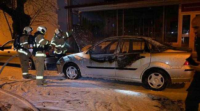 20 Gün Önce Aldığı Otomobili Yandı