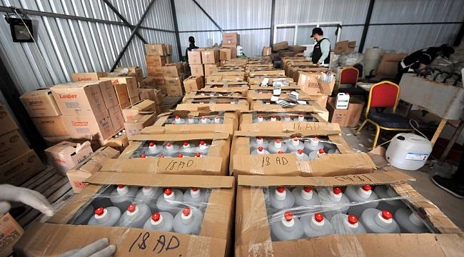 20 Ton Kaçak Dezenfektan Ele Geçirildi