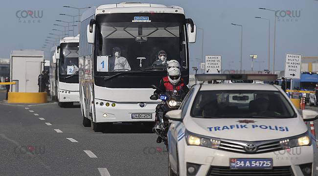 Almanya'dan Gelen Türkler Otobüslerle Yurtlara Götürülüyor
