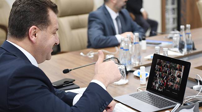 Balıkesir'in Belediye Başkanları, Bakan Kurum'la Telekonferans Görüşmesi Yaptı