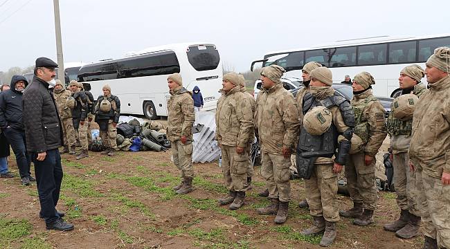 Edirne Valisi Canalp, Sınırda Görev Yapan Personele Teşekkür Etti