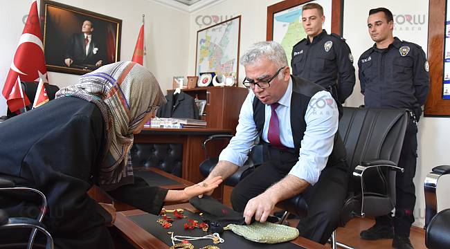 FETÖ Bahanesiyle Dolandırıcılık Yaptıkları İddiasıyla 2 Şüpheli Yakalandı