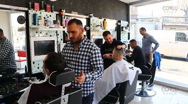 Kararı Duyan Tekirdağlılar Berbere Koştu