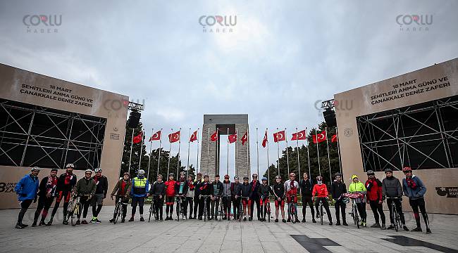 "Şehitler Diyarı"na 515 Kilometre Pedal Çevirdiler