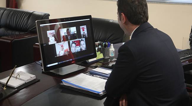 Başkan Tosun, Çocuklarla Telekonferansla Bir Araya Geldi