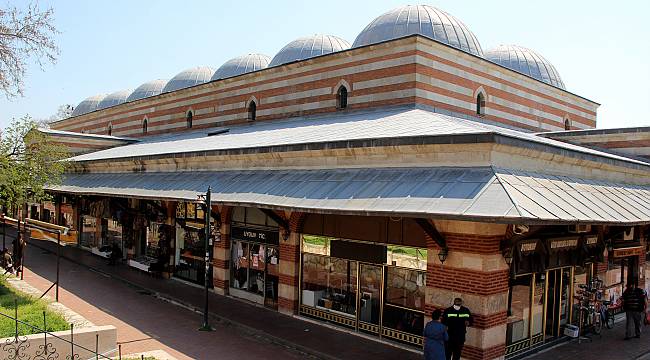 Edirne'deki Tarihi Bedesten Kontrollü Olarak Hizmete Açıldı