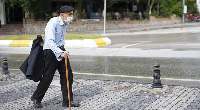 65 Yaş ve Üstü Vatandaşlar Tekrar Sokağa Çıktı