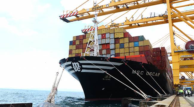 Dev Konteyner Gemisi "MSC Oscar" Tekirdağ'a Geldi