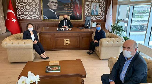Edirne'de AK Parti Heyeti Kurum Müdürlerini Ziyaret Etti