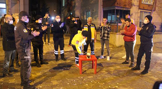 Kavga İhbarına Giden Polis ve Sağlık Ekibine Sürpriz Yapıldı
