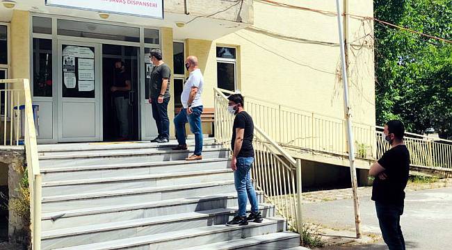 Kocaeli'de Berber, Kuaför ve Güzellik Salonu Çalışanlarına Koronavirüs Testi Yapılacak