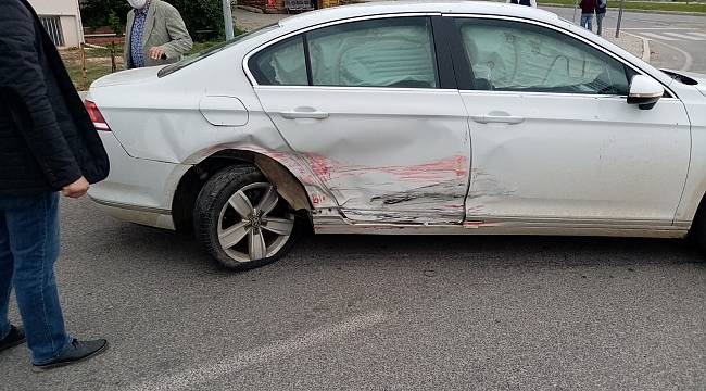 Malkara'da İki Otomobil Çarpıştı, 8 Kişi Yaralı