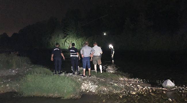 Balık Tutarken Dereye Düşen Kişi Yaşamını Yitirdi