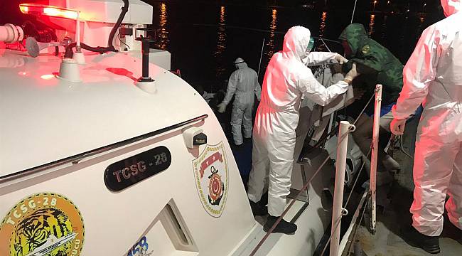 Çanakkale'de Türk Kara Sularına Geri İtilen 36 Sığınmacı Kurtarıldı