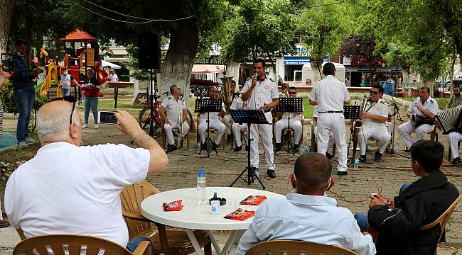 Edirne Bandosundan, "9/8'lik Trakya Havalarıyla" Moral Konseri