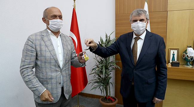 Sakarya'da Toplu Taşıma Esnafına Bin Liralık Mazot Desteği