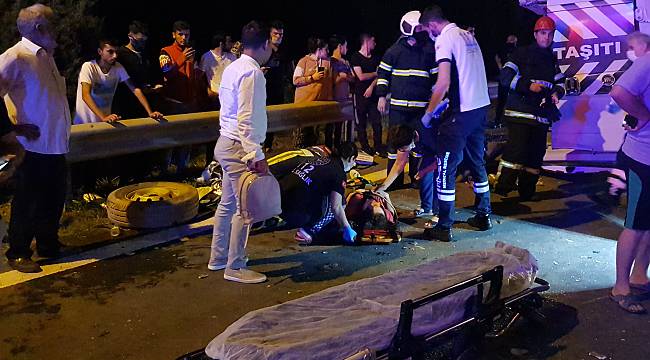 Kocaeli'de Tır Minibüse Çarptı: 9 Yaralı