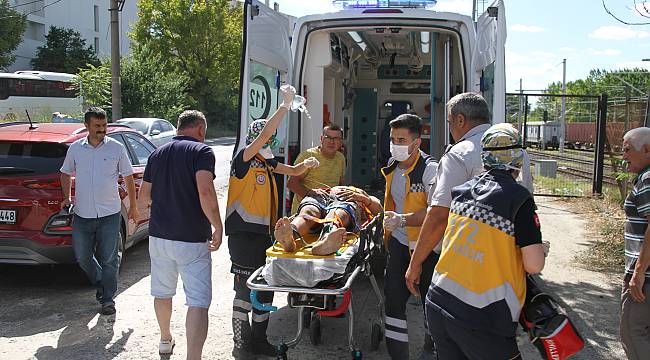 Tren İstasyonunda 27 Bin 500 Voltluk Akıma Kapıldı
