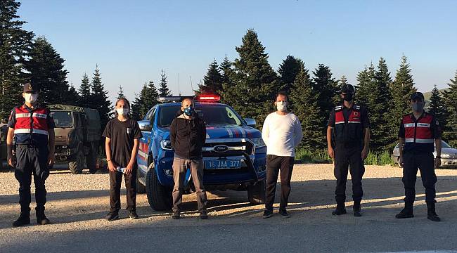 Uludağ'da Yürüyüş Yaparken Yollarını Kaybeden 3 Kişi Bulundu