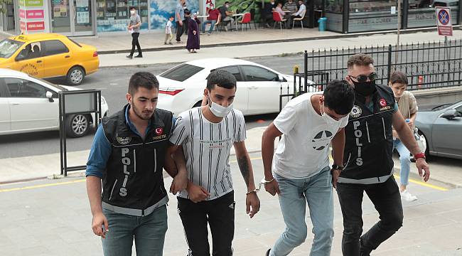 Uyuşturucu Operasyonunda 2 Zanlı Tutuklandı