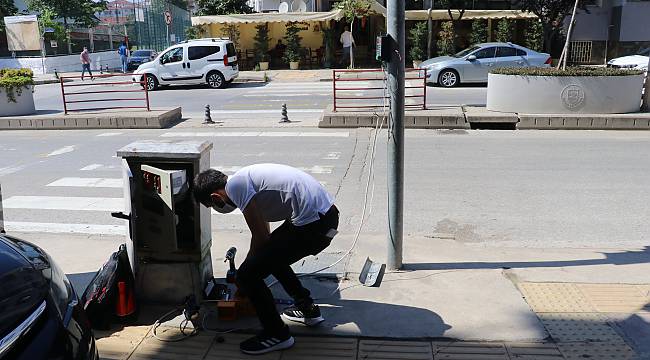 Yalova'da Görme Engelli Yayalar İçin Uyarı Sistemi Kuruldu